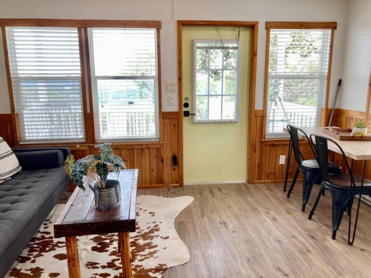 Вілла The Perch- Texas Tiny Haus With Amazing Views Spring Branch Екстер'єр фото