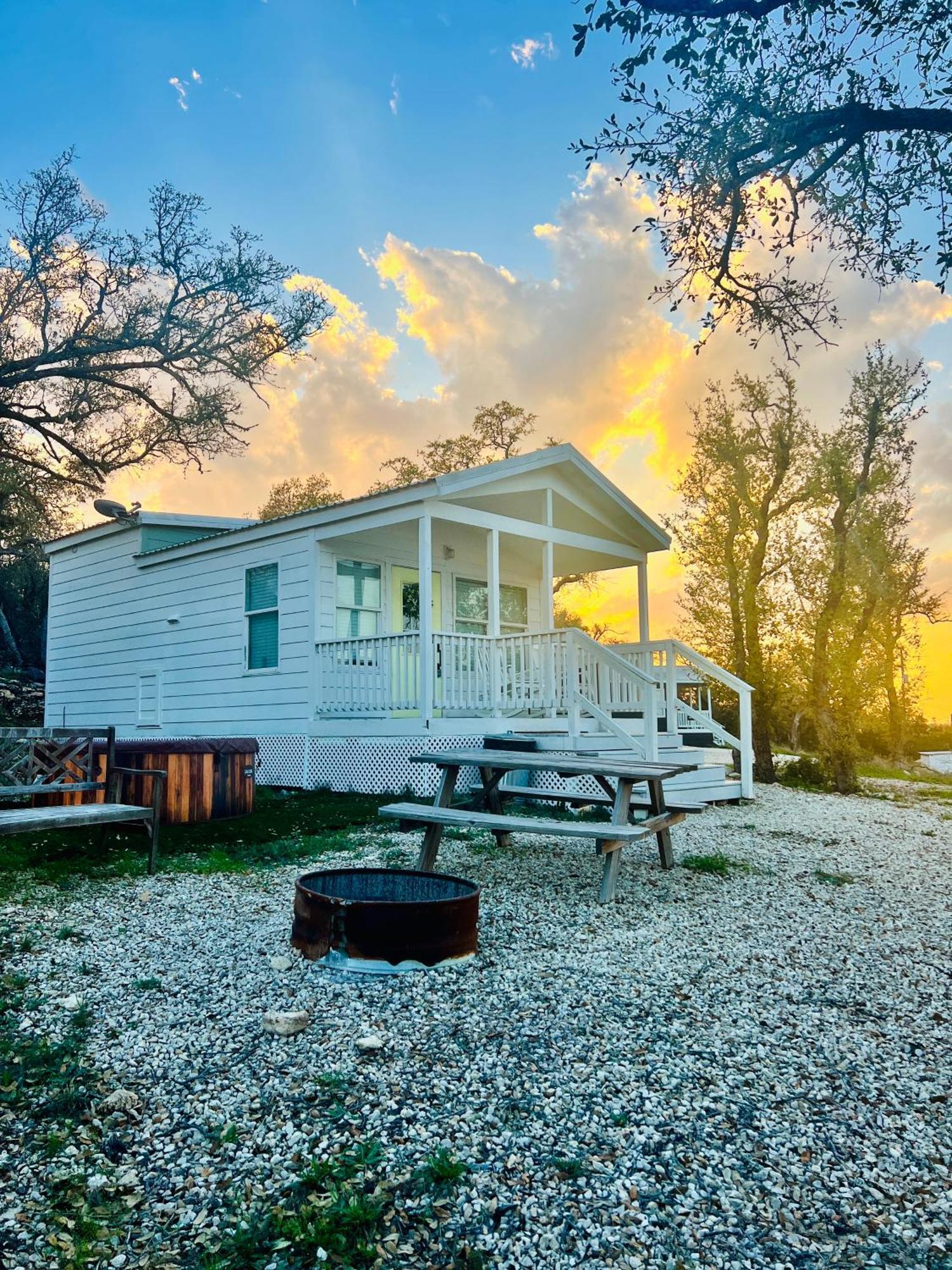 Вілла The Perch- Texas Tiny Haus With Amazing Views Spring Branch Екстер'єр фото